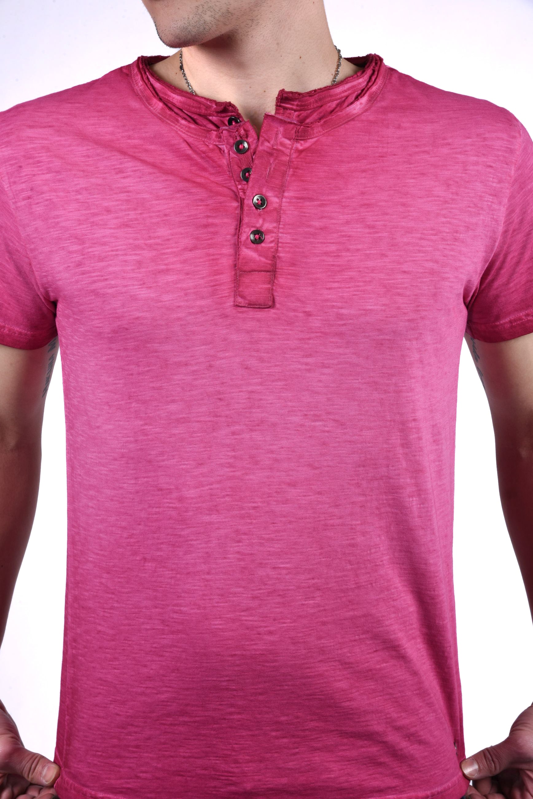 Tampere T-Shirt special neck