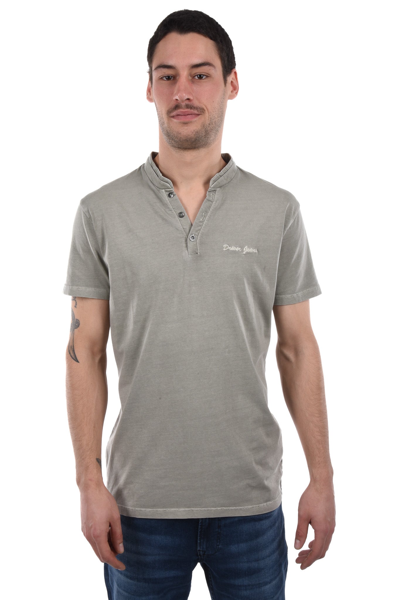 Nixon T-Shirt special neck