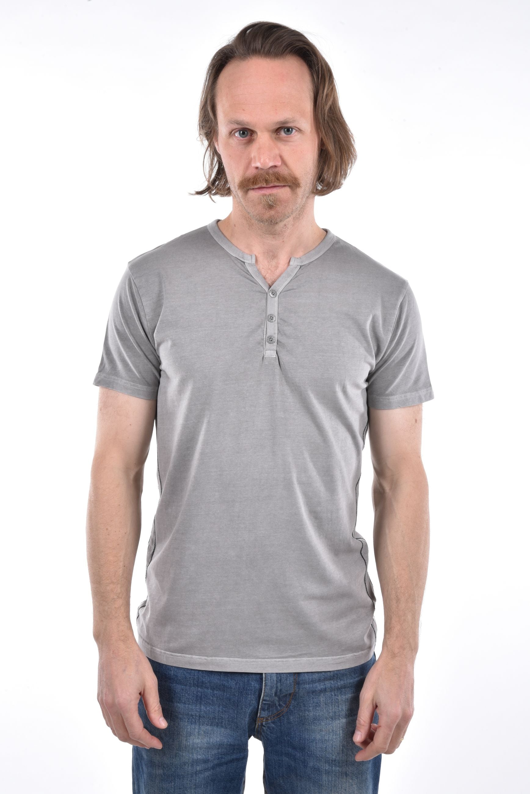 Brody T-Shirt special neck