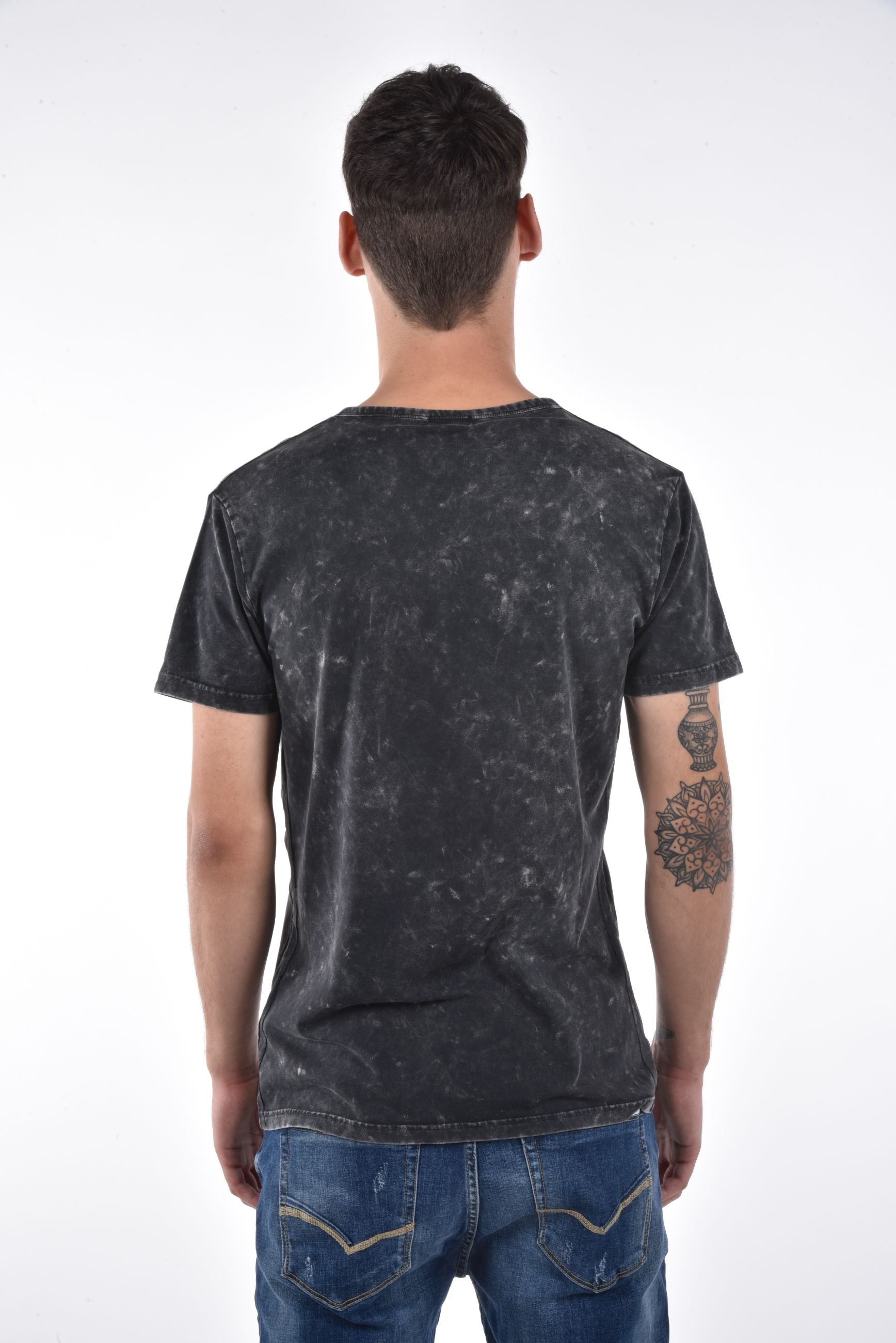 Brody T-Shirt special neck