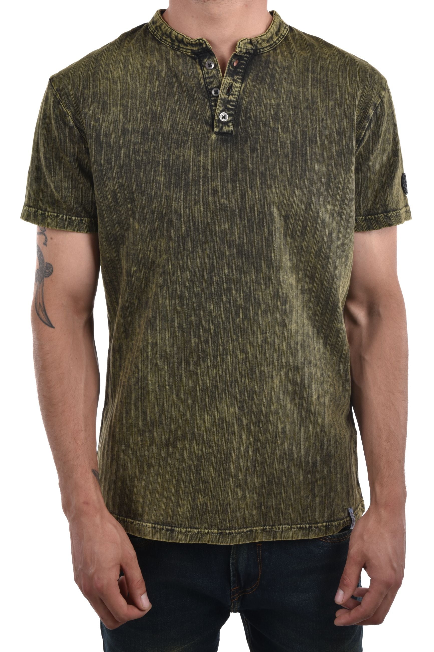 Trento T-Shirt buttons