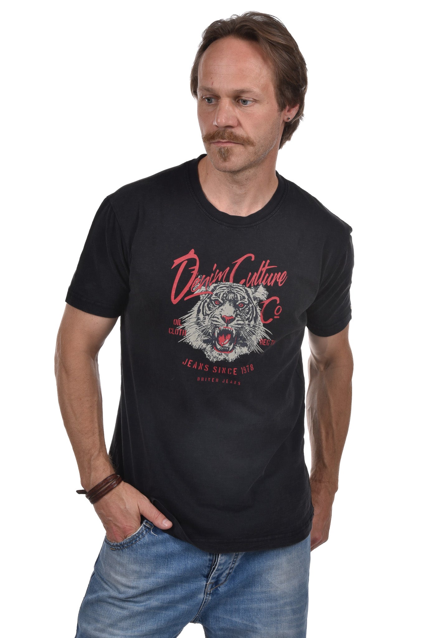Tokyo T-Shirt tiger