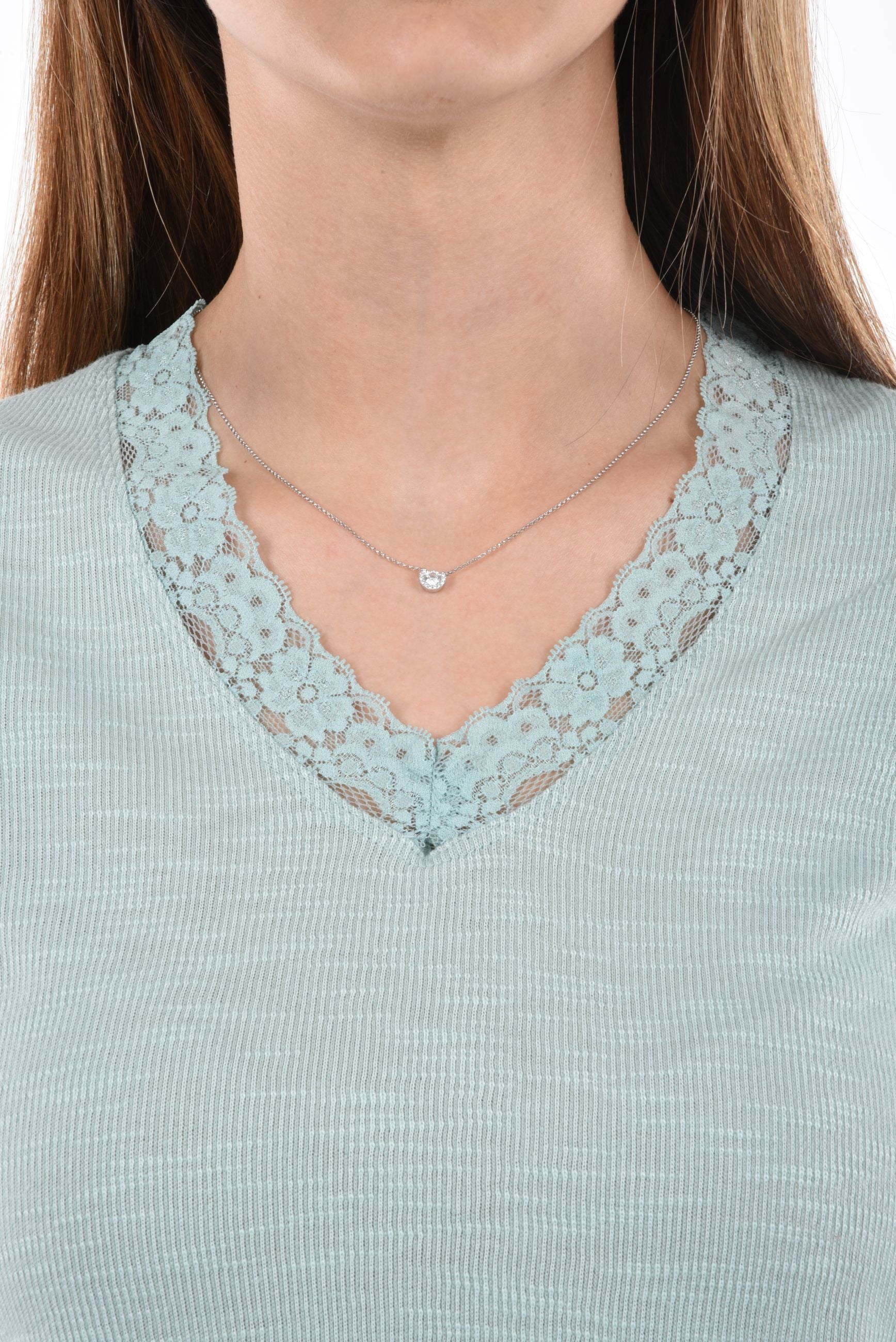 Tamina T-Shirt V-Neck & lace