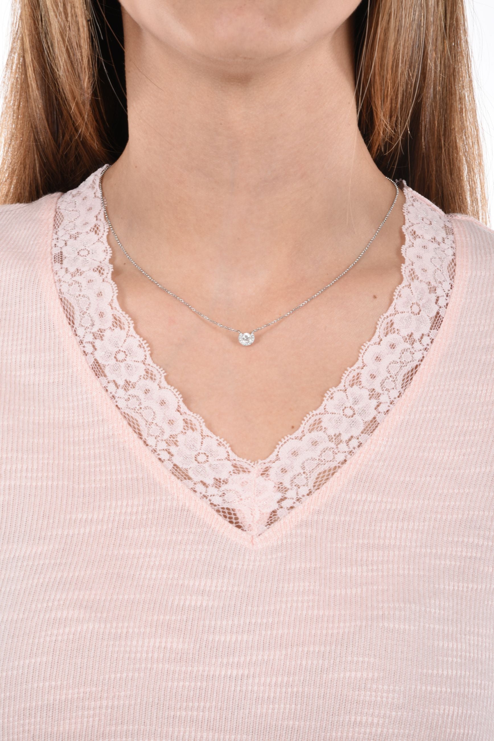 Tamina T-Shirt V-Neck & lace