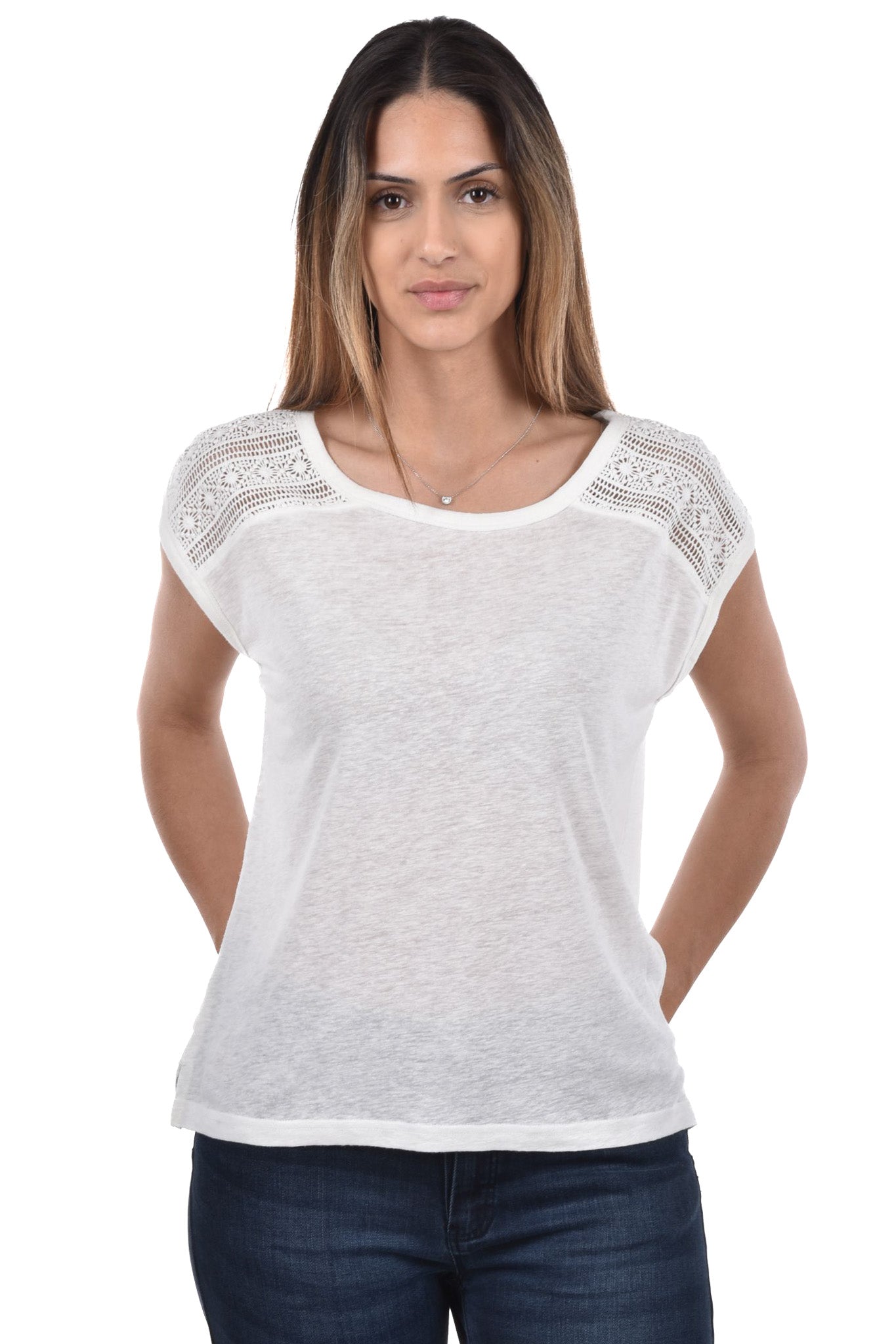 Nayra T-Shirt lace on shoulder