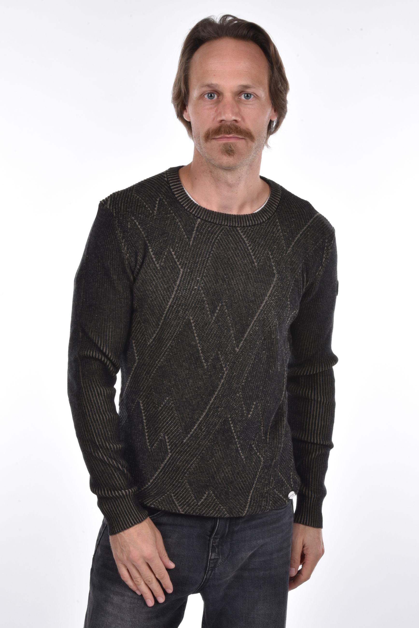 Chambers Pullover round neck