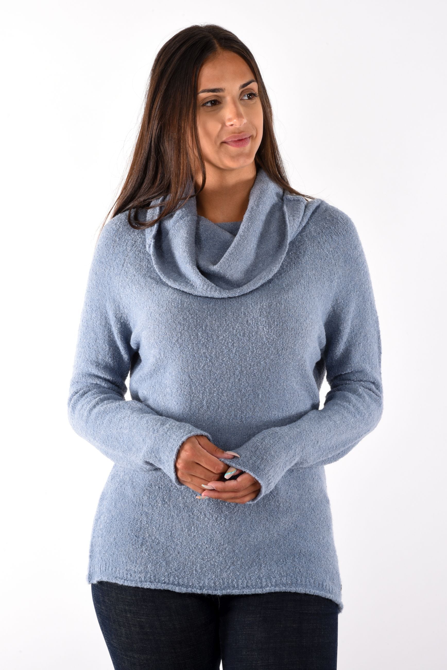 Cecily Pullover big collar
