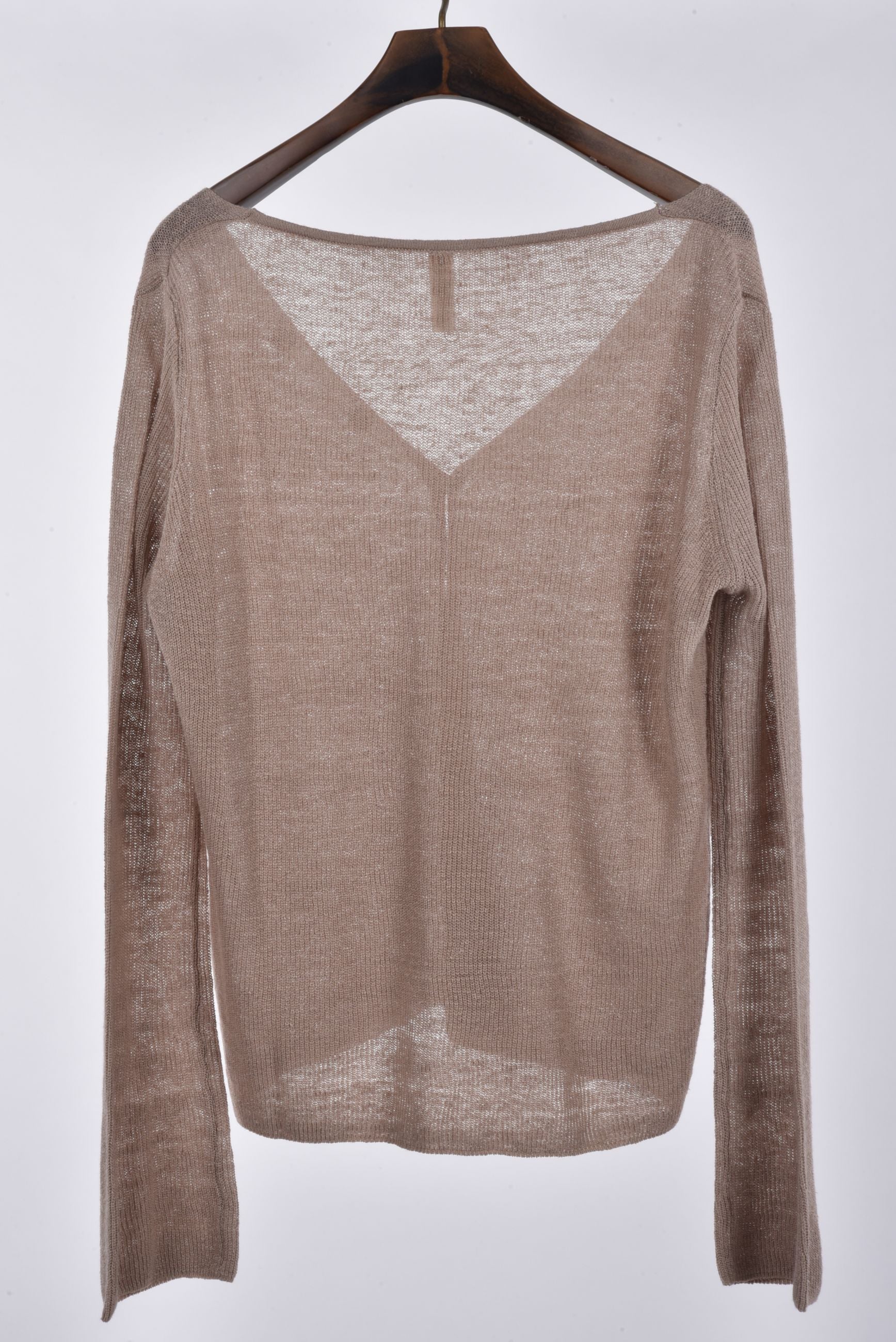 Cuamba Cardigan buttons
