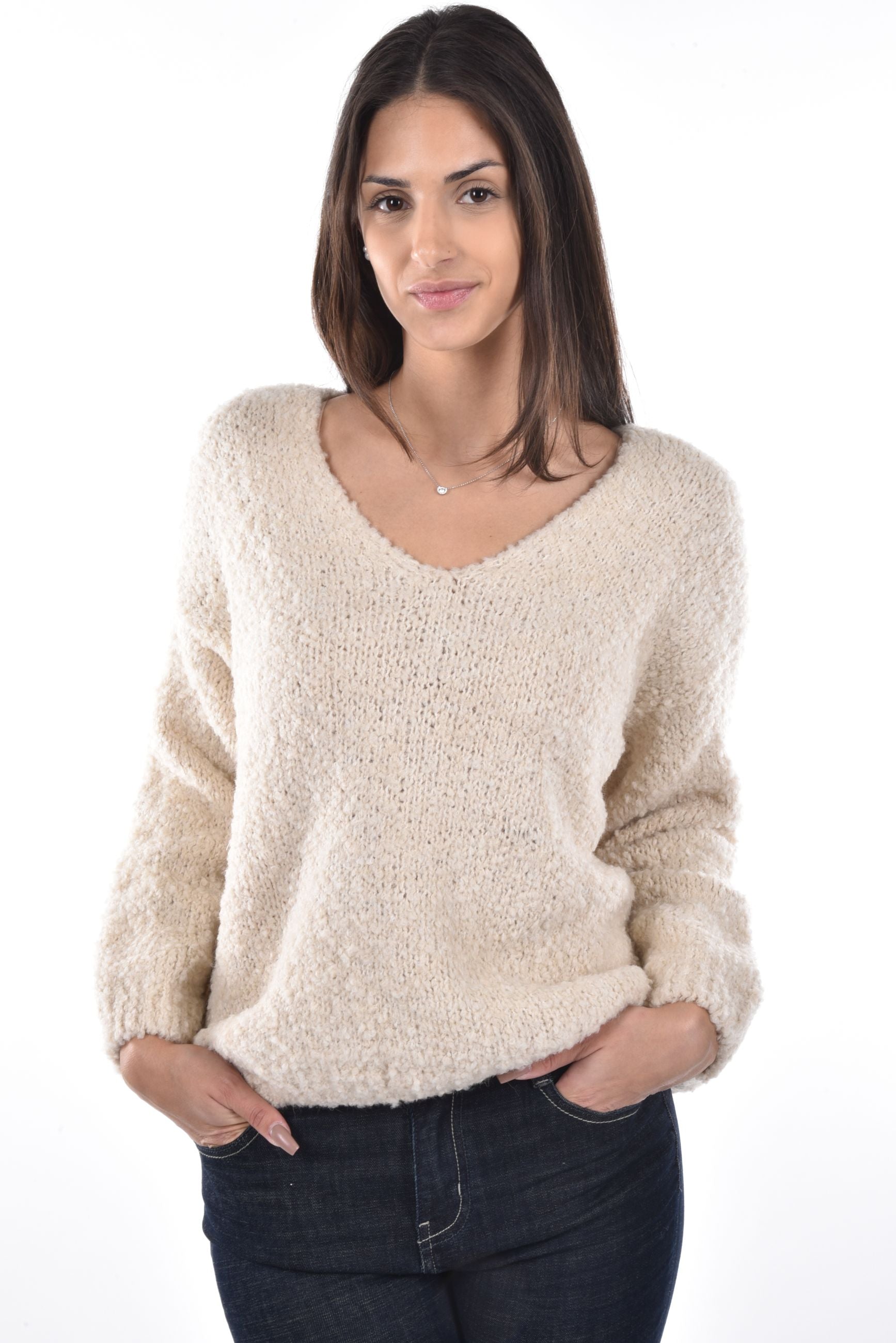 Yoko Pullover V-Neck