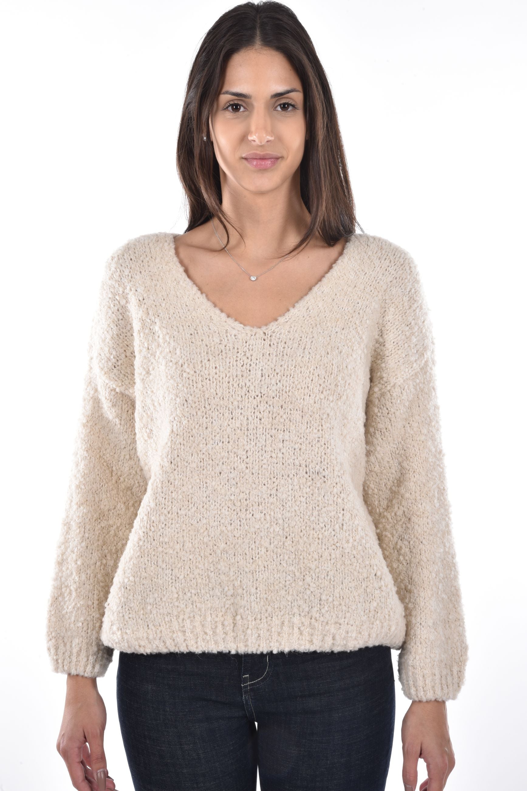 Yoko Pullover V-Neck
