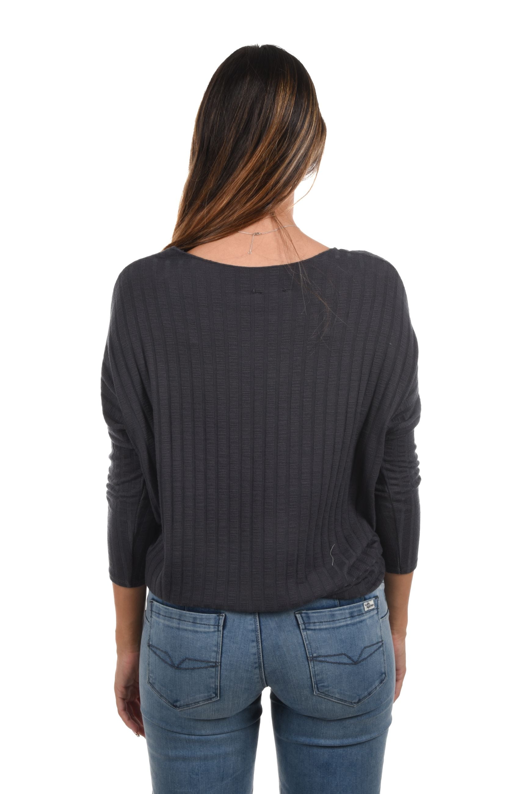 Everly Pullover batwings