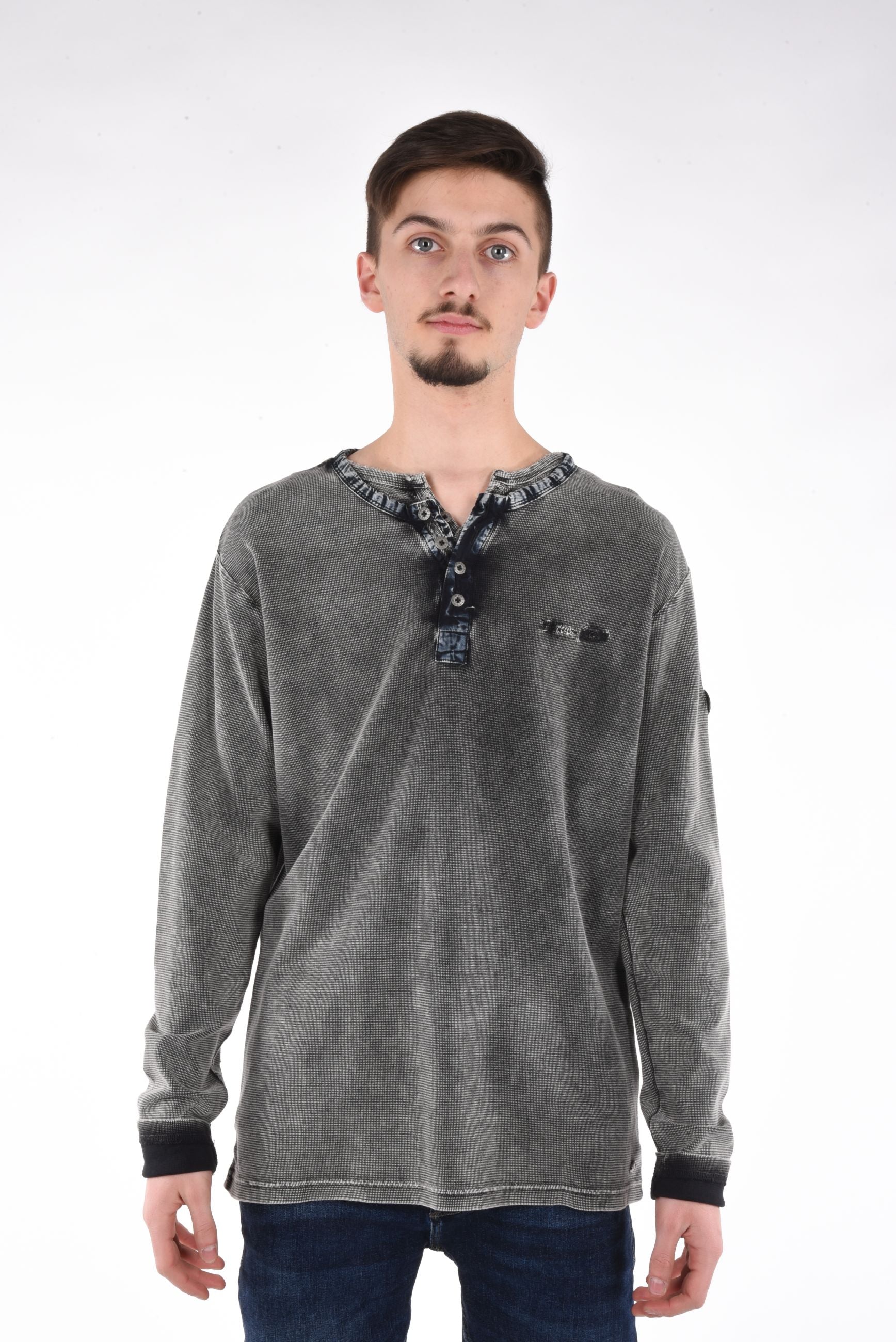 Tenio Sweatshirt enzyme wash