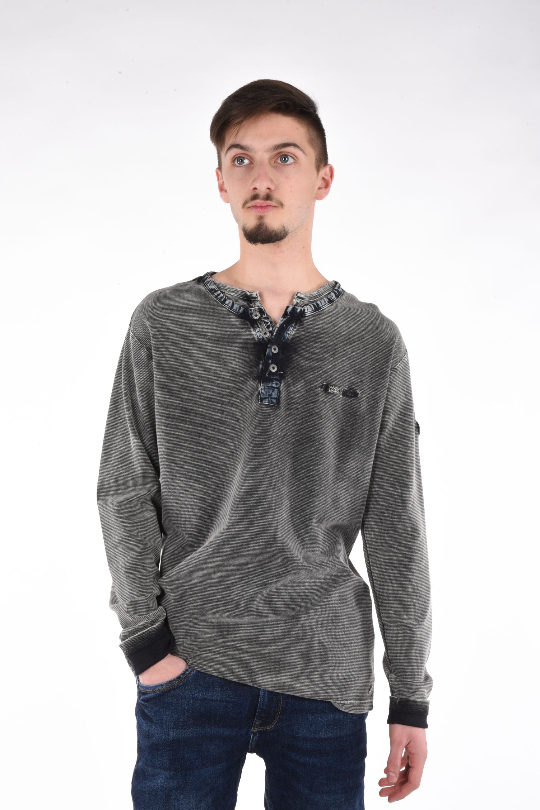 Tenio Sweatshirt enzyme wash