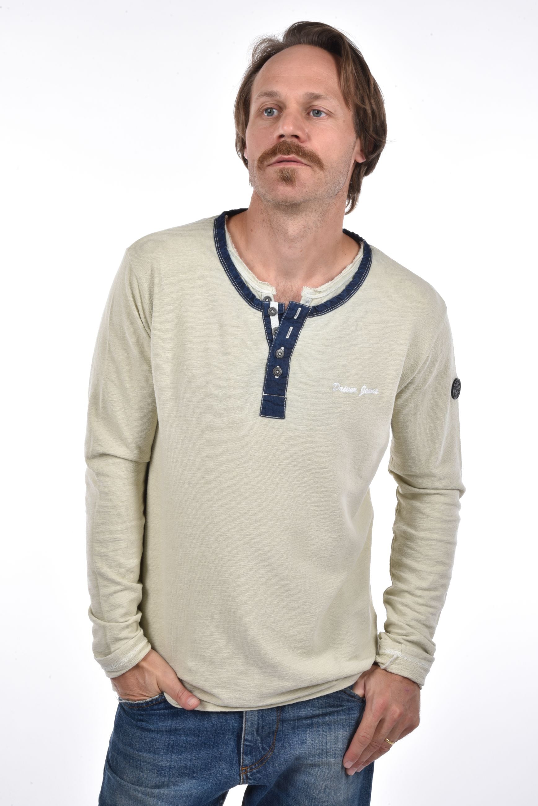 Tenio Sweatshirt special neck