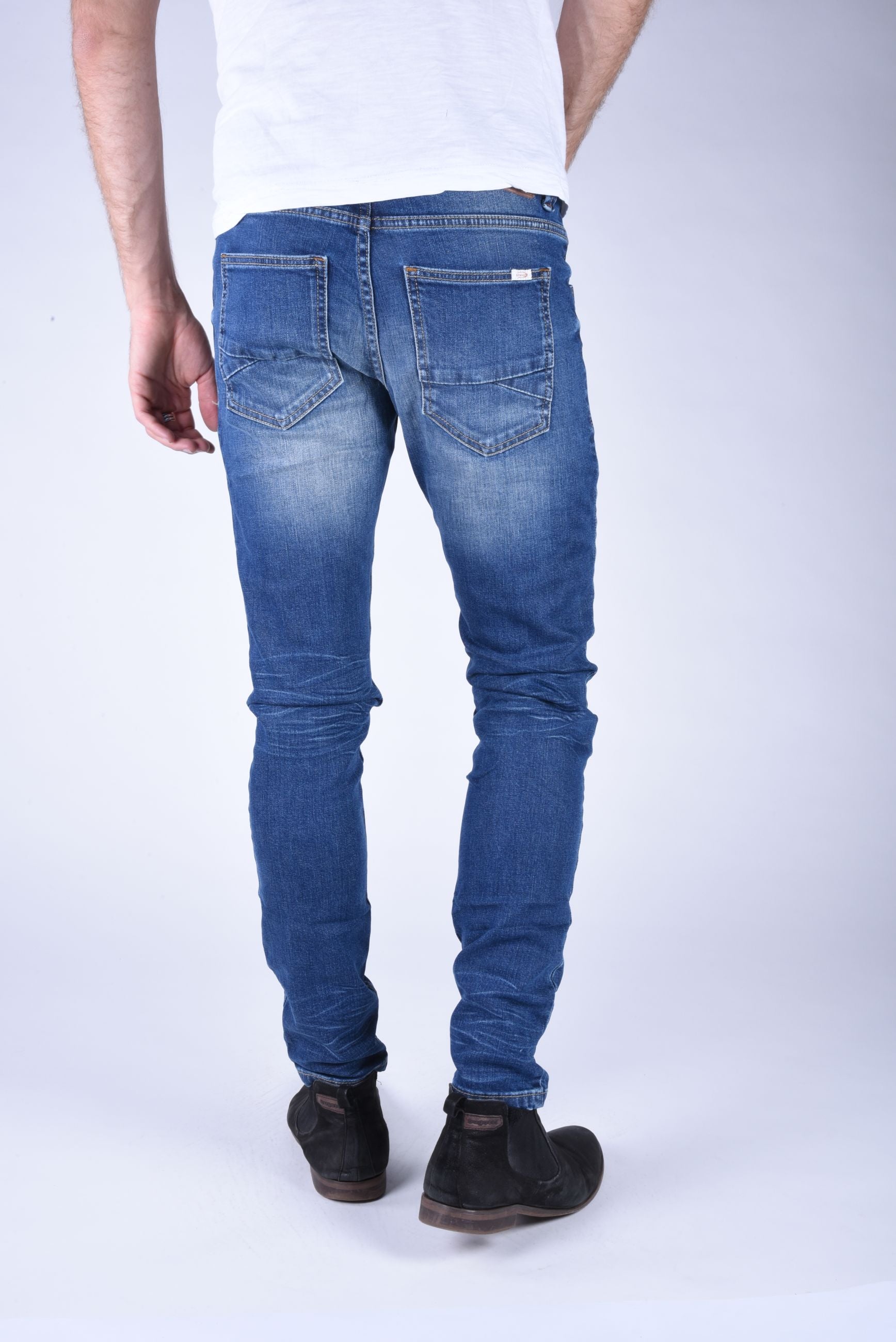 Tanner Tapered Fit stretch