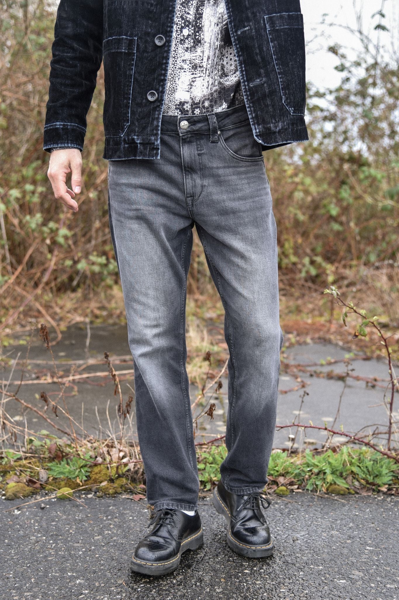 Kerry Loose Fit black denim