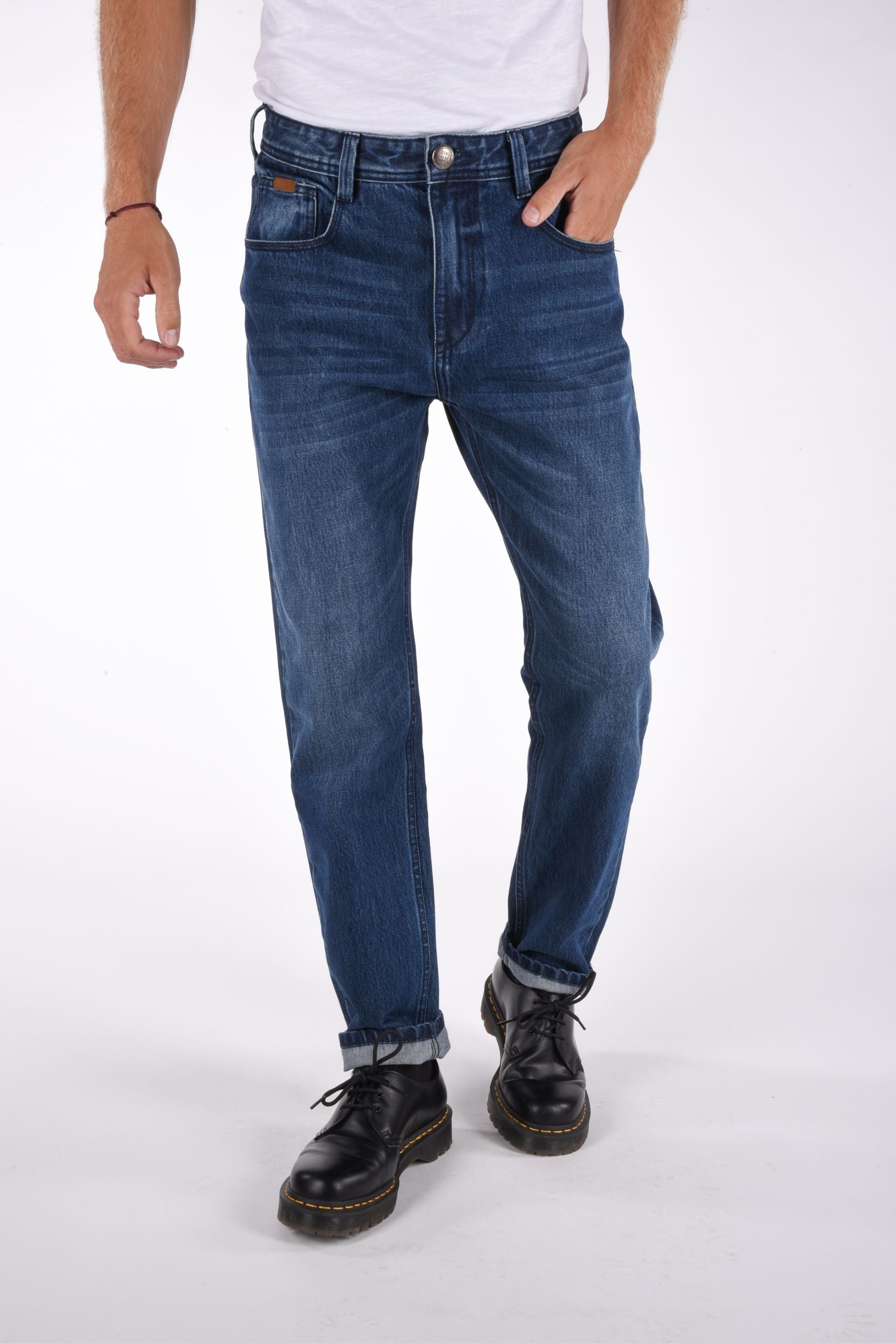 Kobra Tapered Fit denim