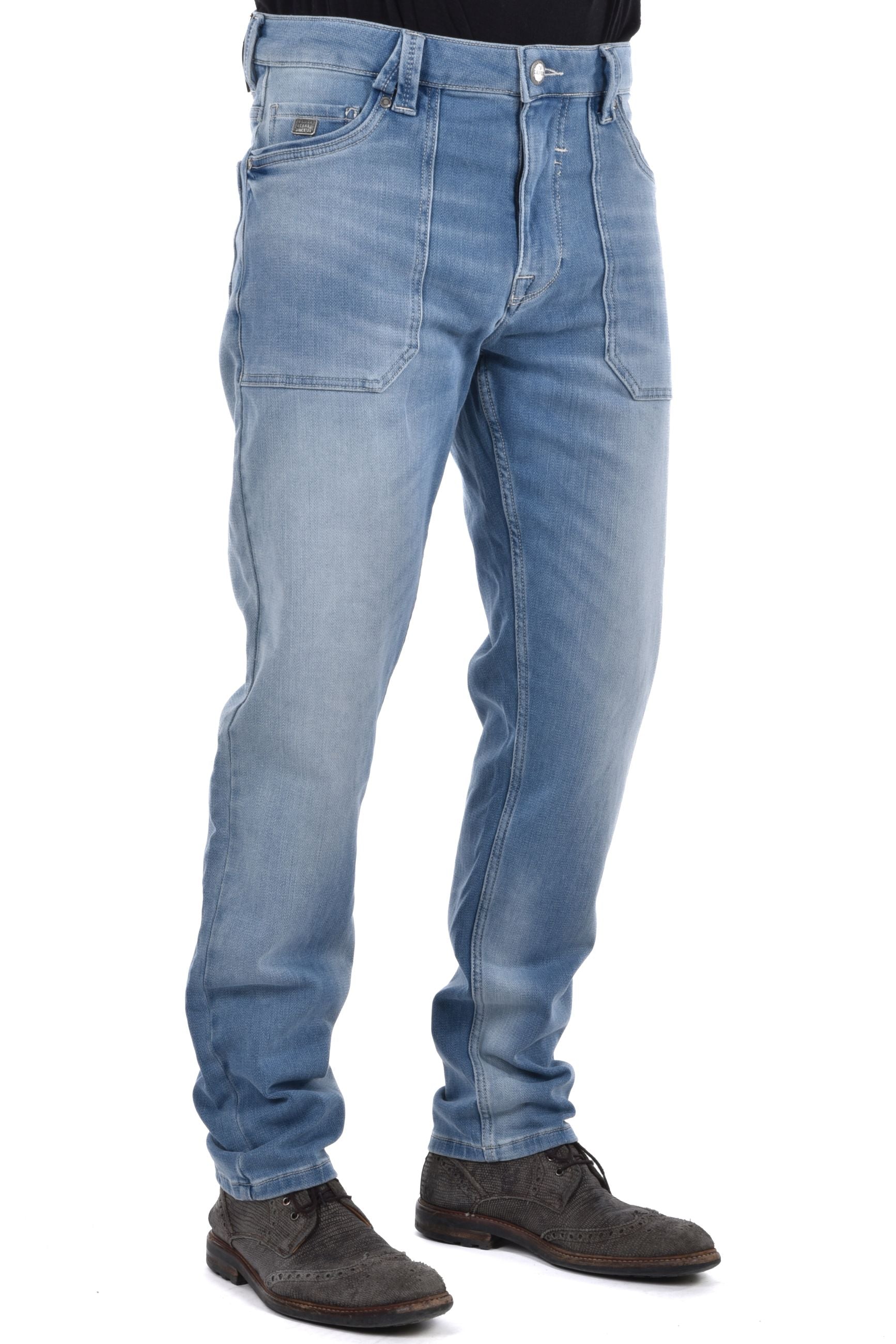 Kobra Tapered Fit pockets