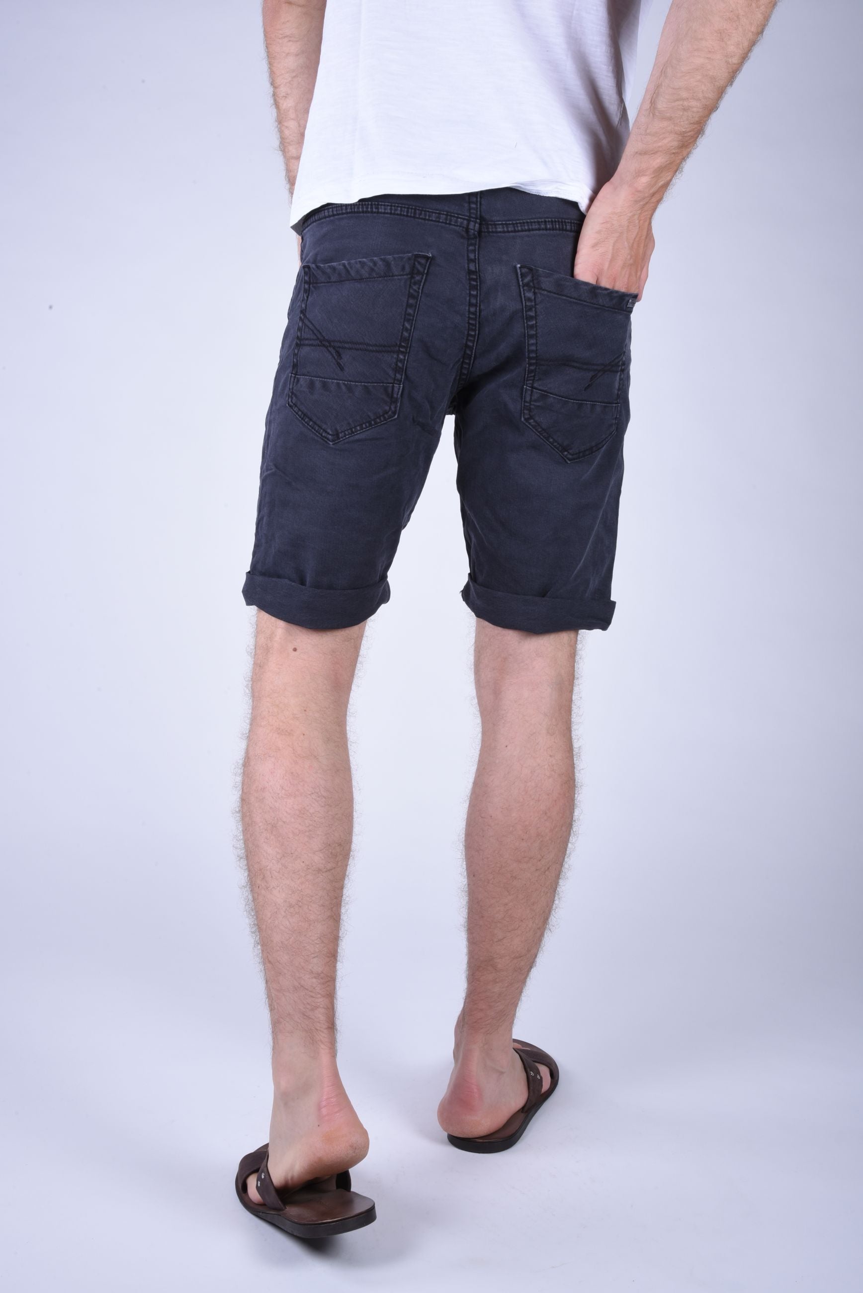 Tappy Shorts mid garment dye