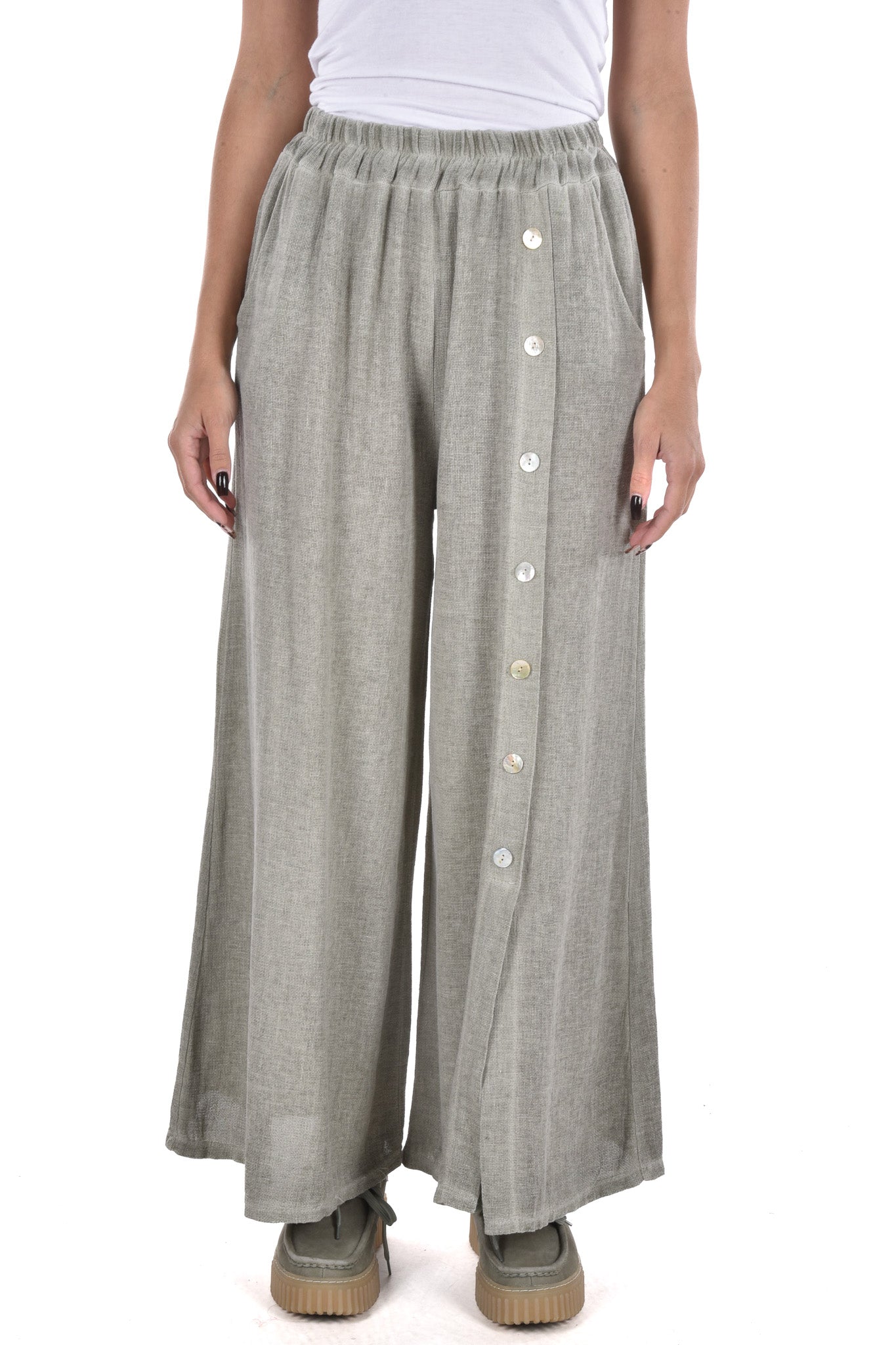 Mulino Wide Leg buttons