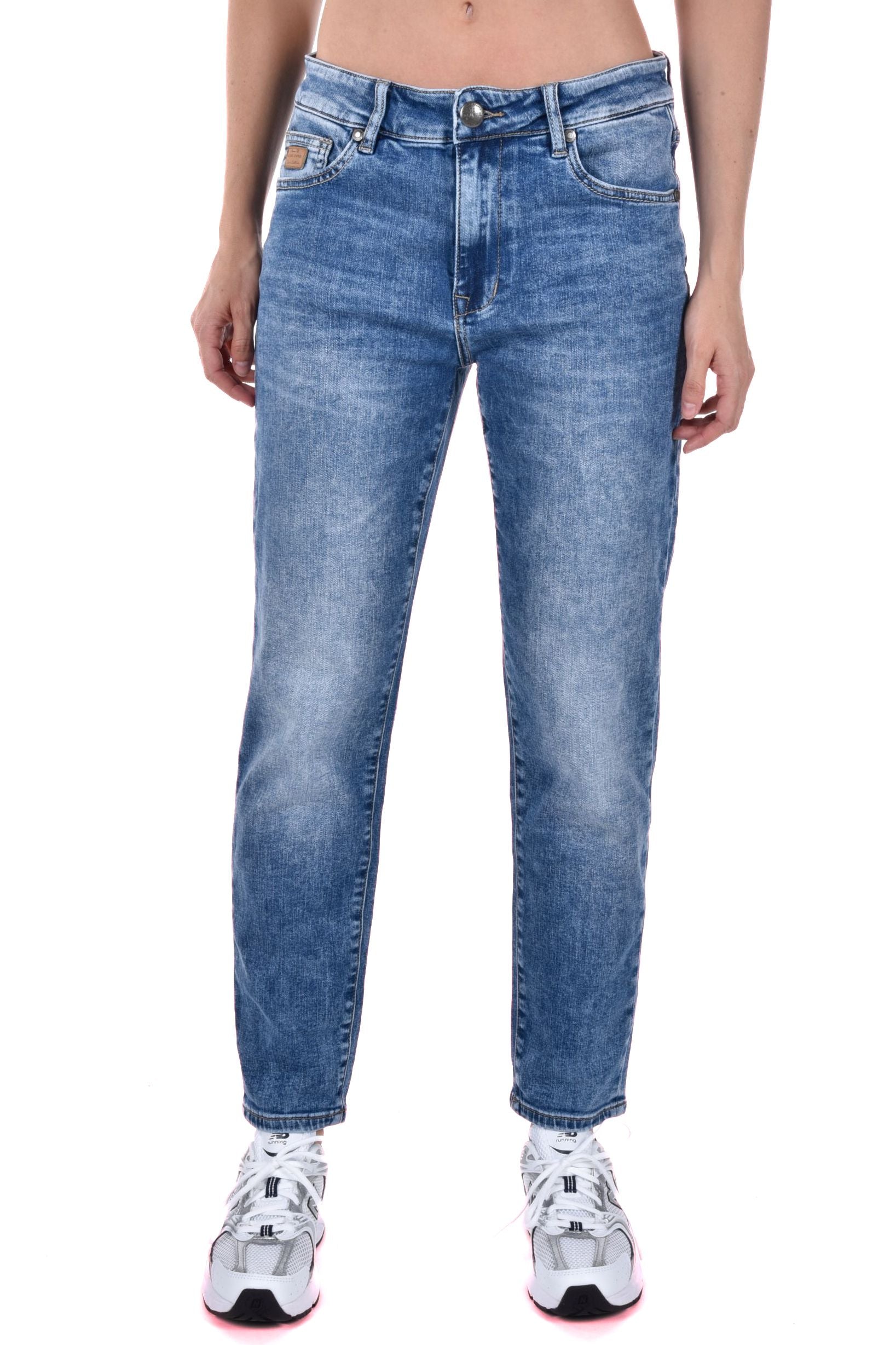 Kristie Mom Fit cropped
