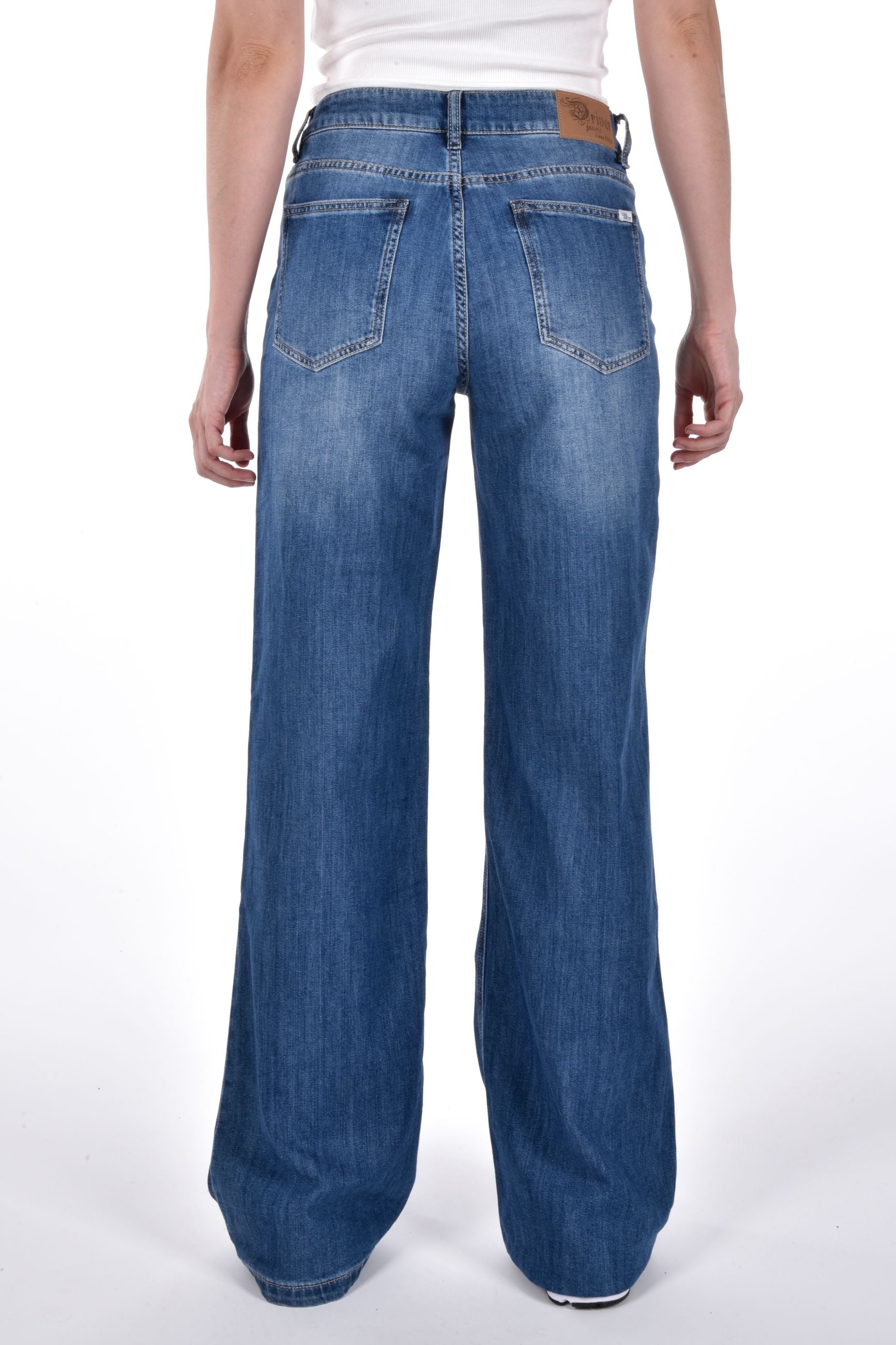 Kiri Wide Leg high