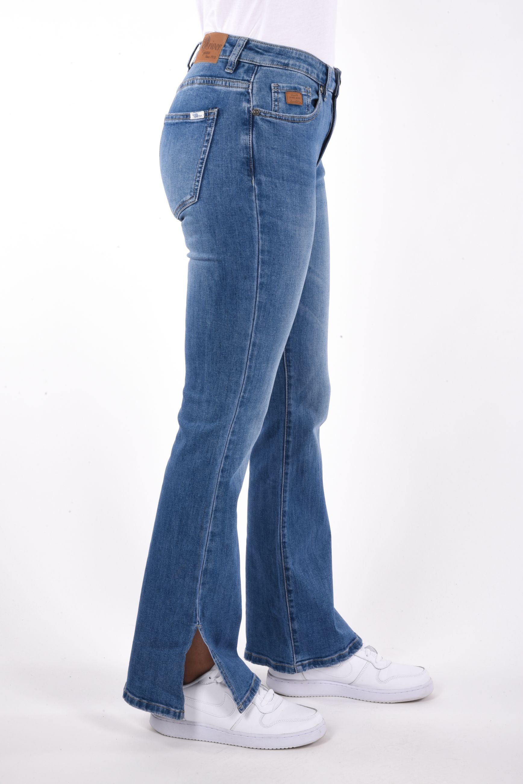 Karby Bootcut high side slit