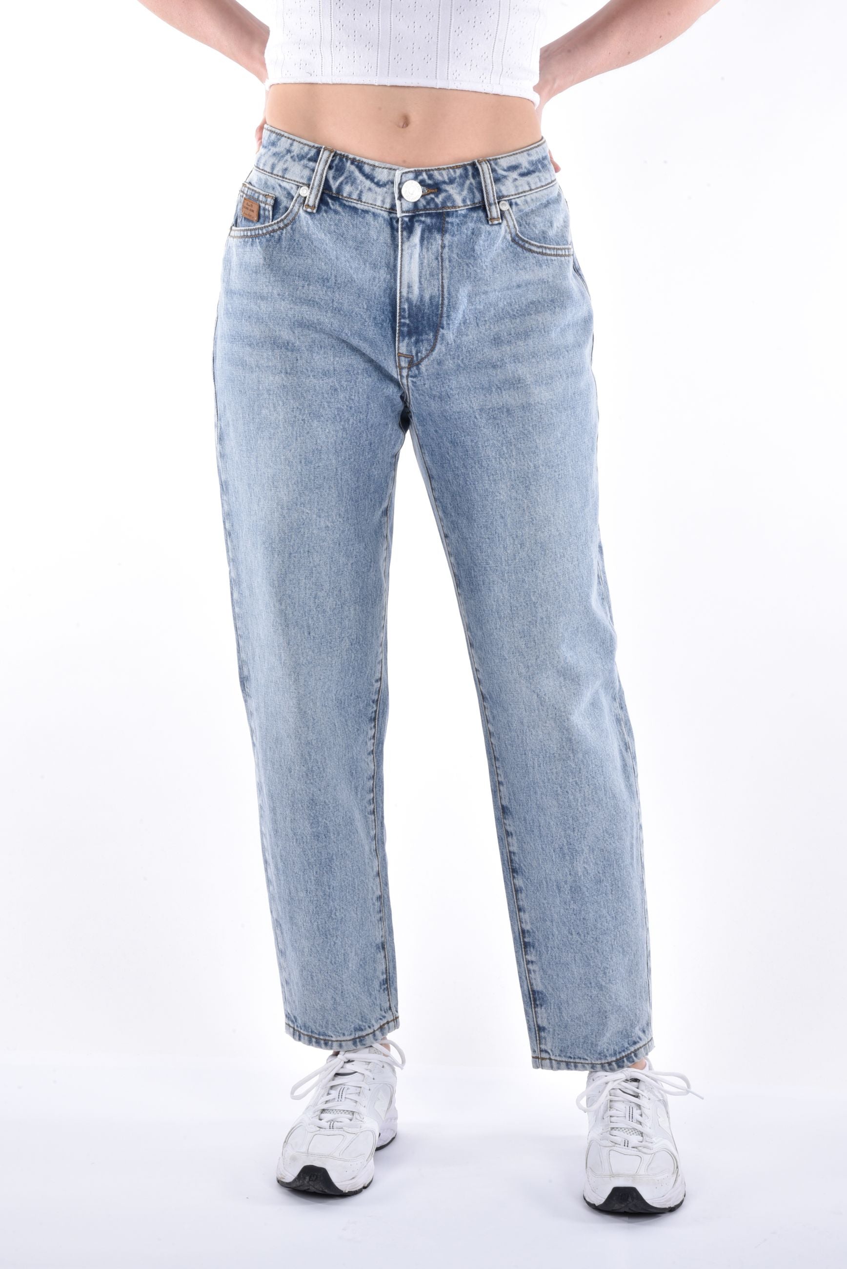 Kris Mom Fit cropped