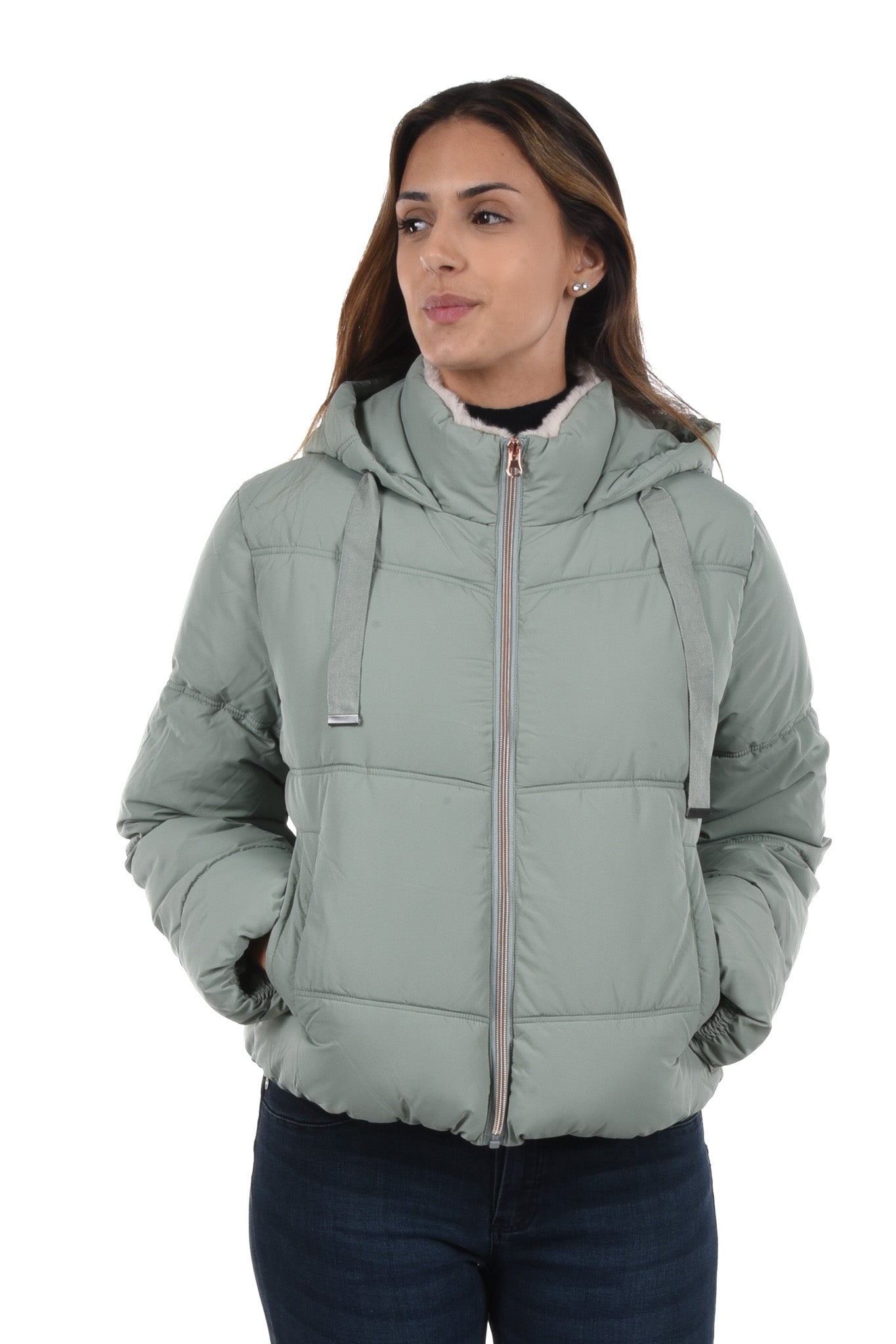 Suita Puffa Jacket cropped