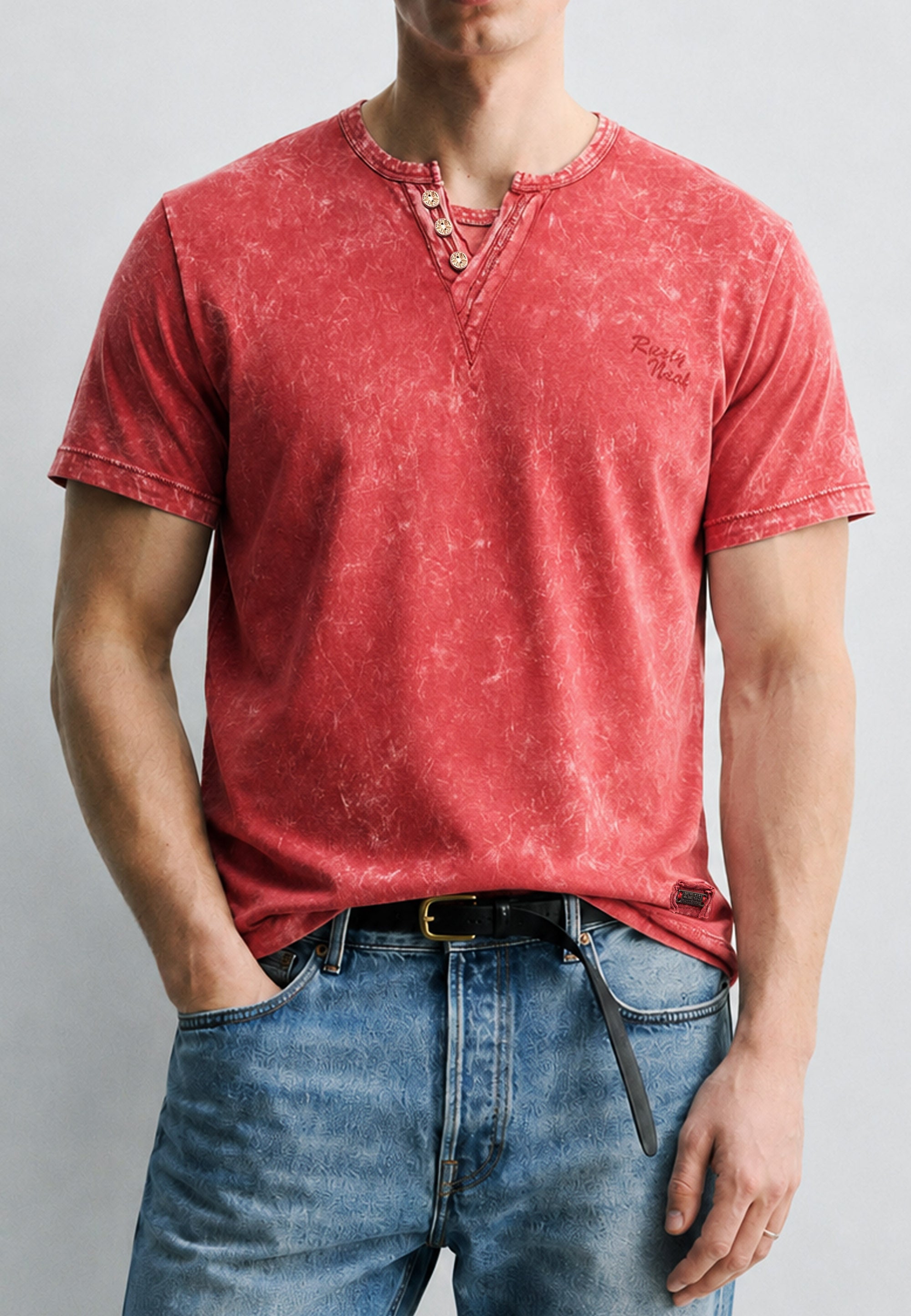 T-Shirt V-Neck enyme wash