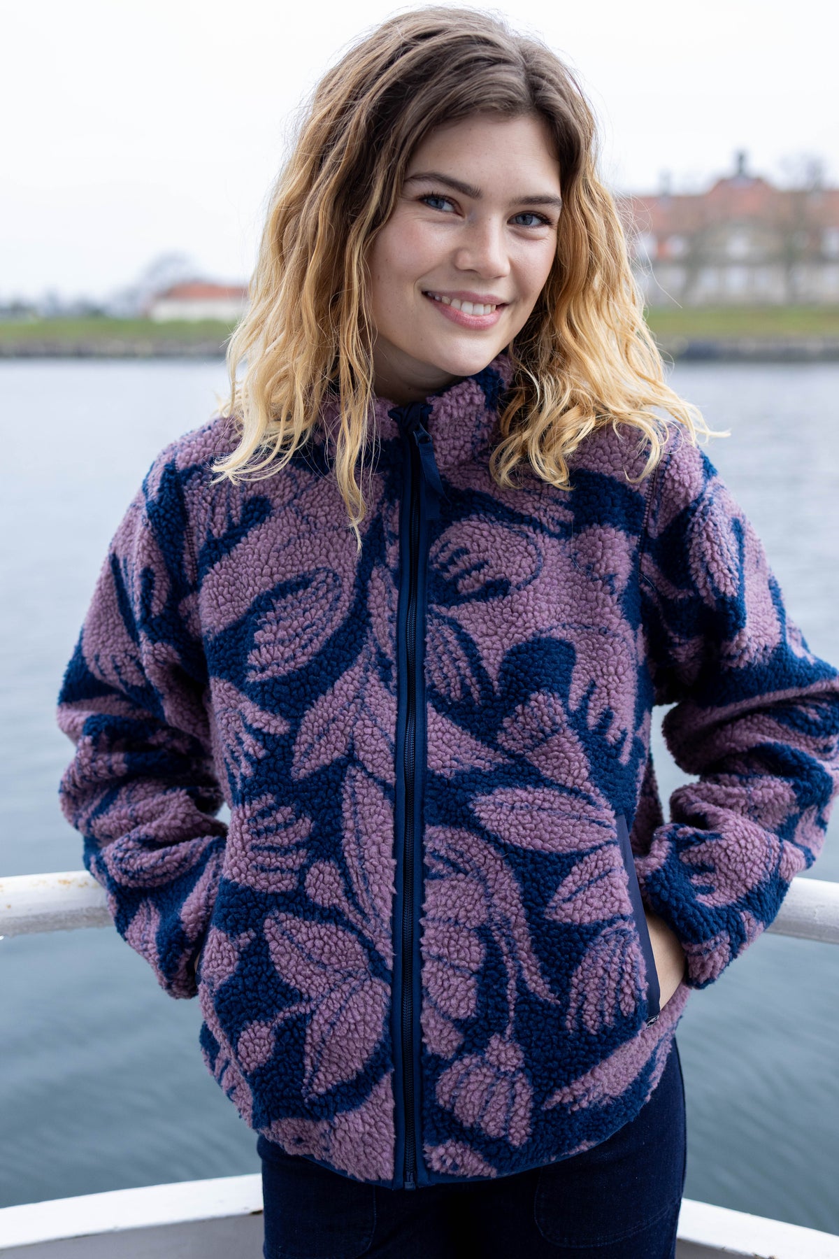 Danelabrador Bird Fleece