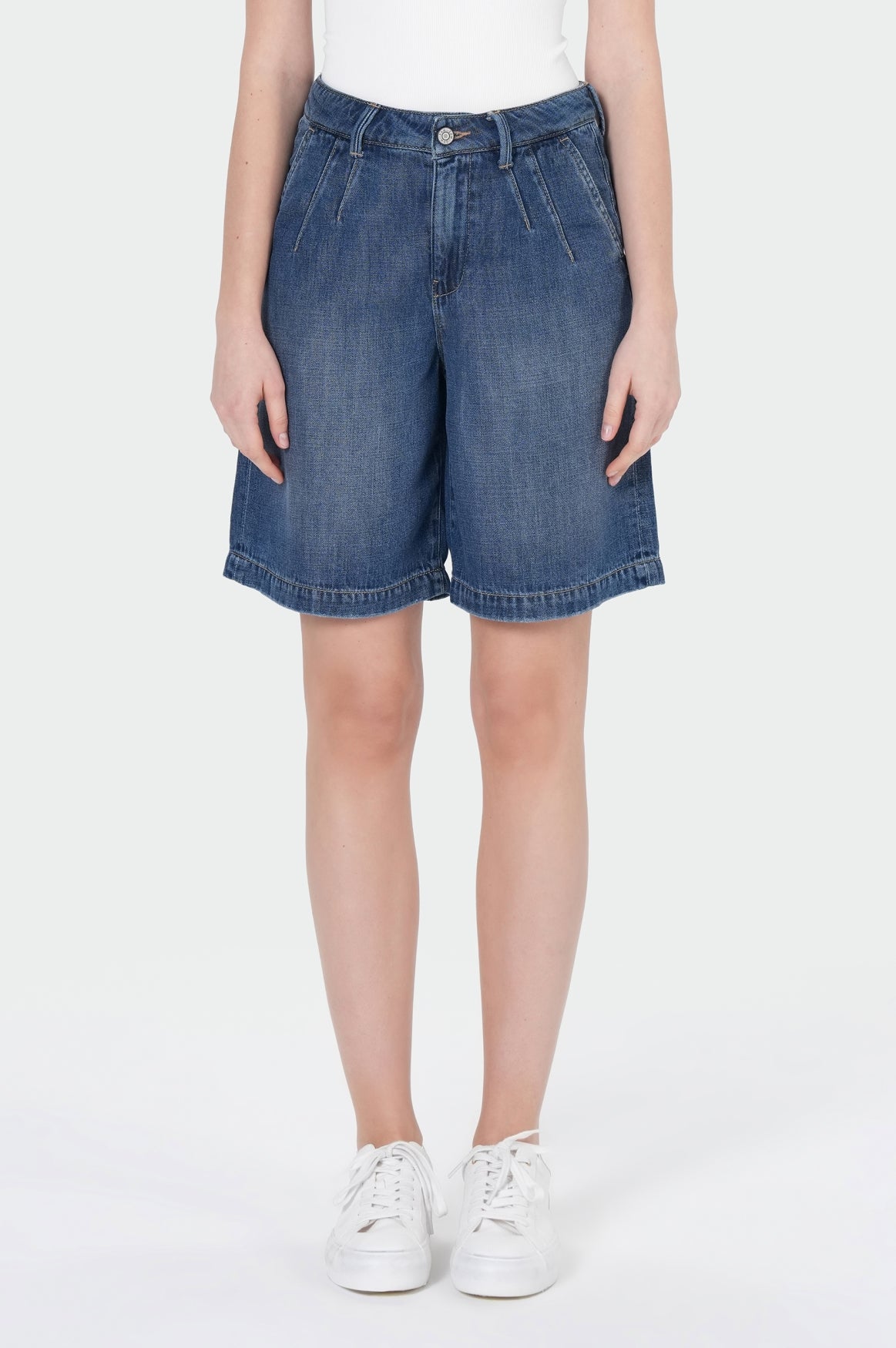 Valentina Shorts