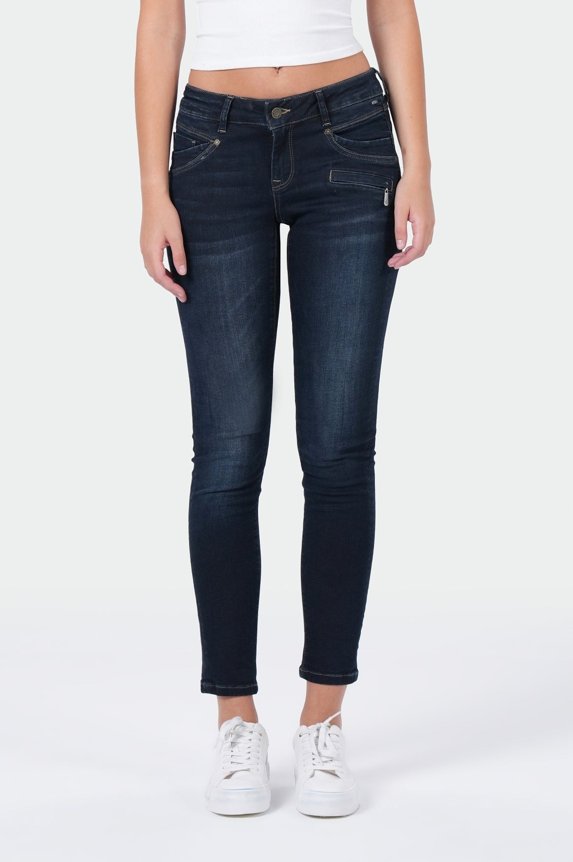 Suzy Skinny Fit