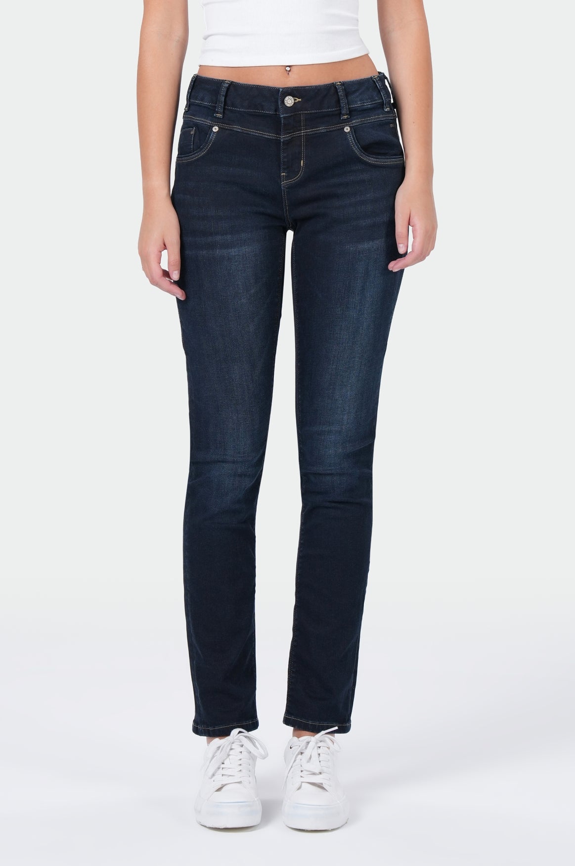 Rea Regular Fit