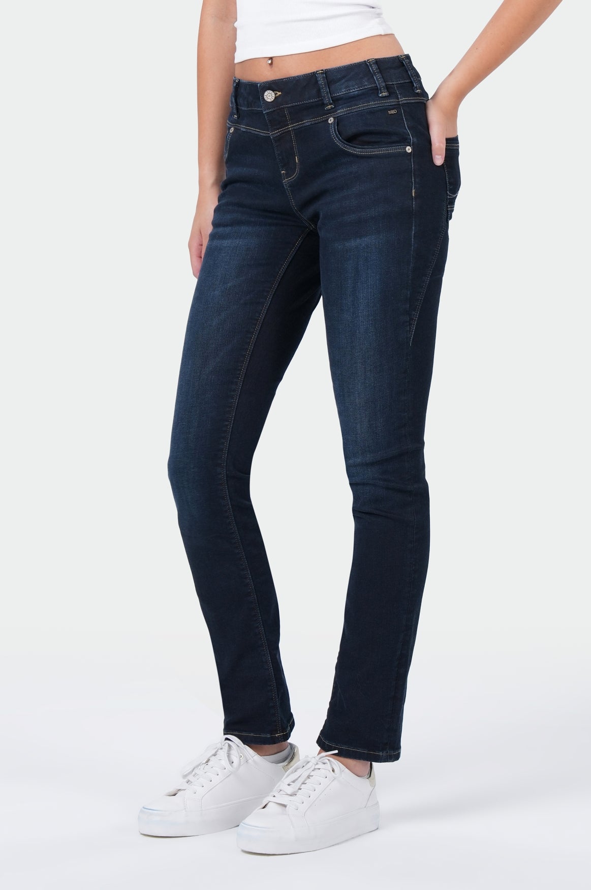 Rea Regular Fit
