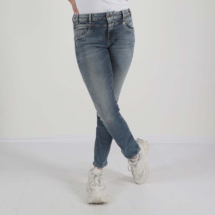 Jeans Rea Regular Fit
