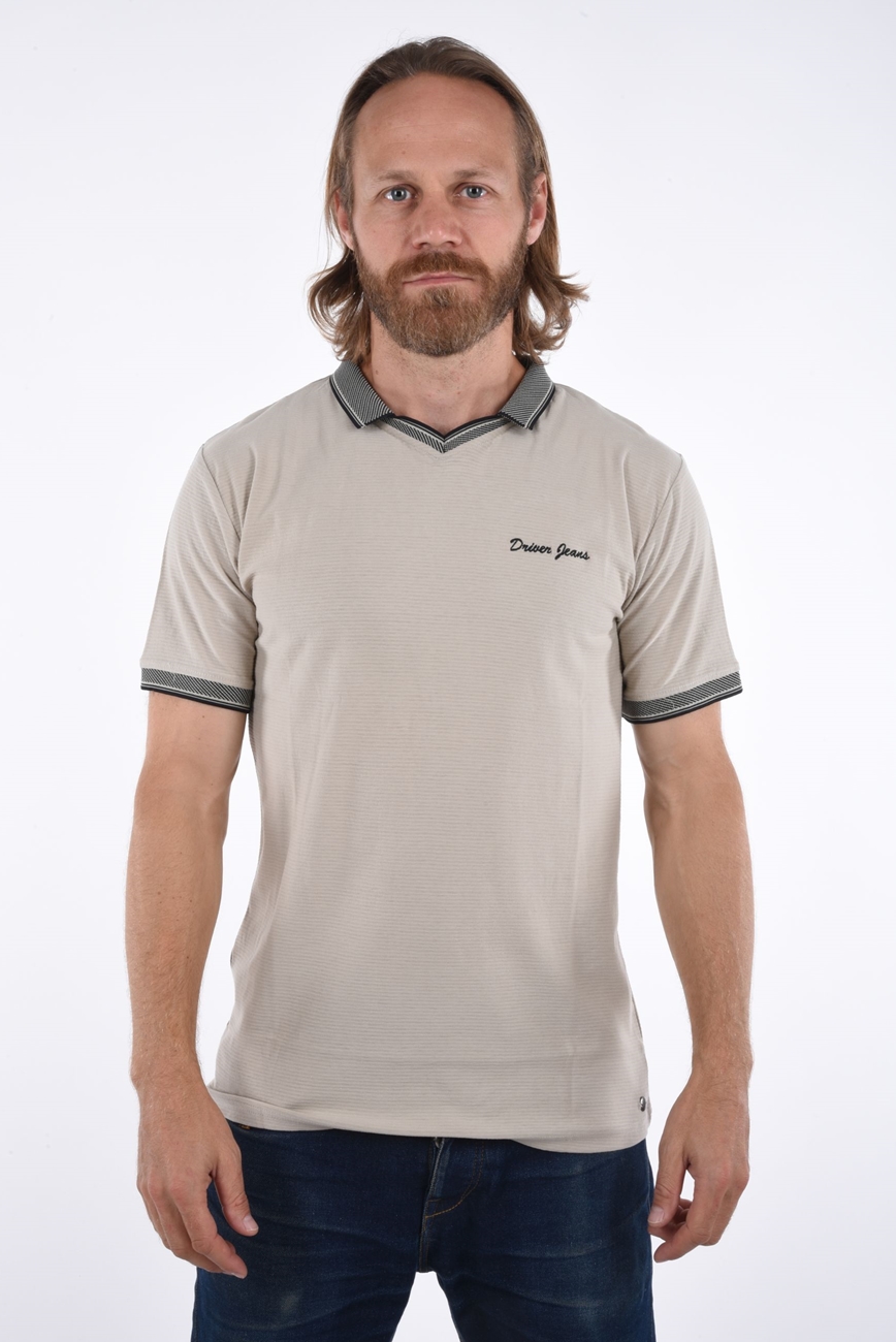 Argos T-Shirt V-Neck with collar
